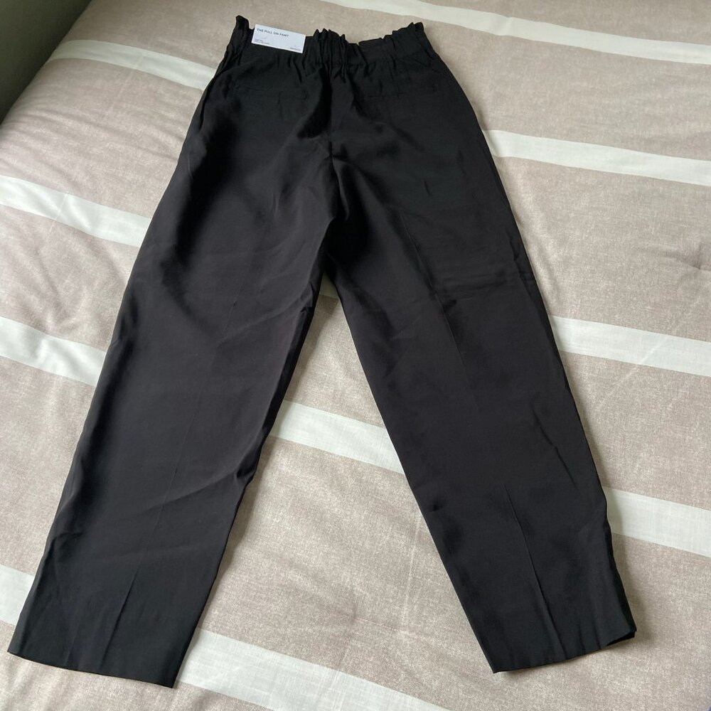 NWT Ann Taylor Black High-Waist Paperbag Pants Chic & Minimalist Style Sz XXSp - Picture 3 of 9